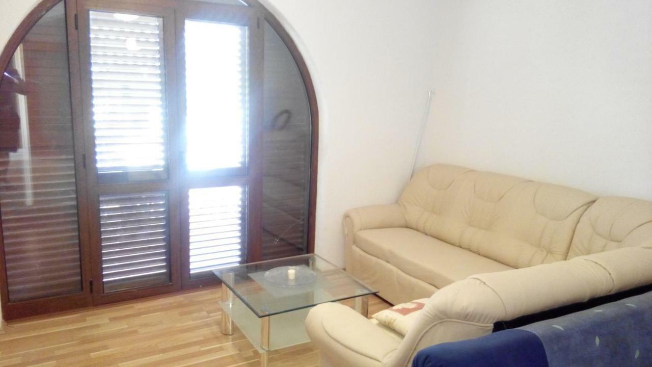 Ivica Apartments Punat Exterior foto